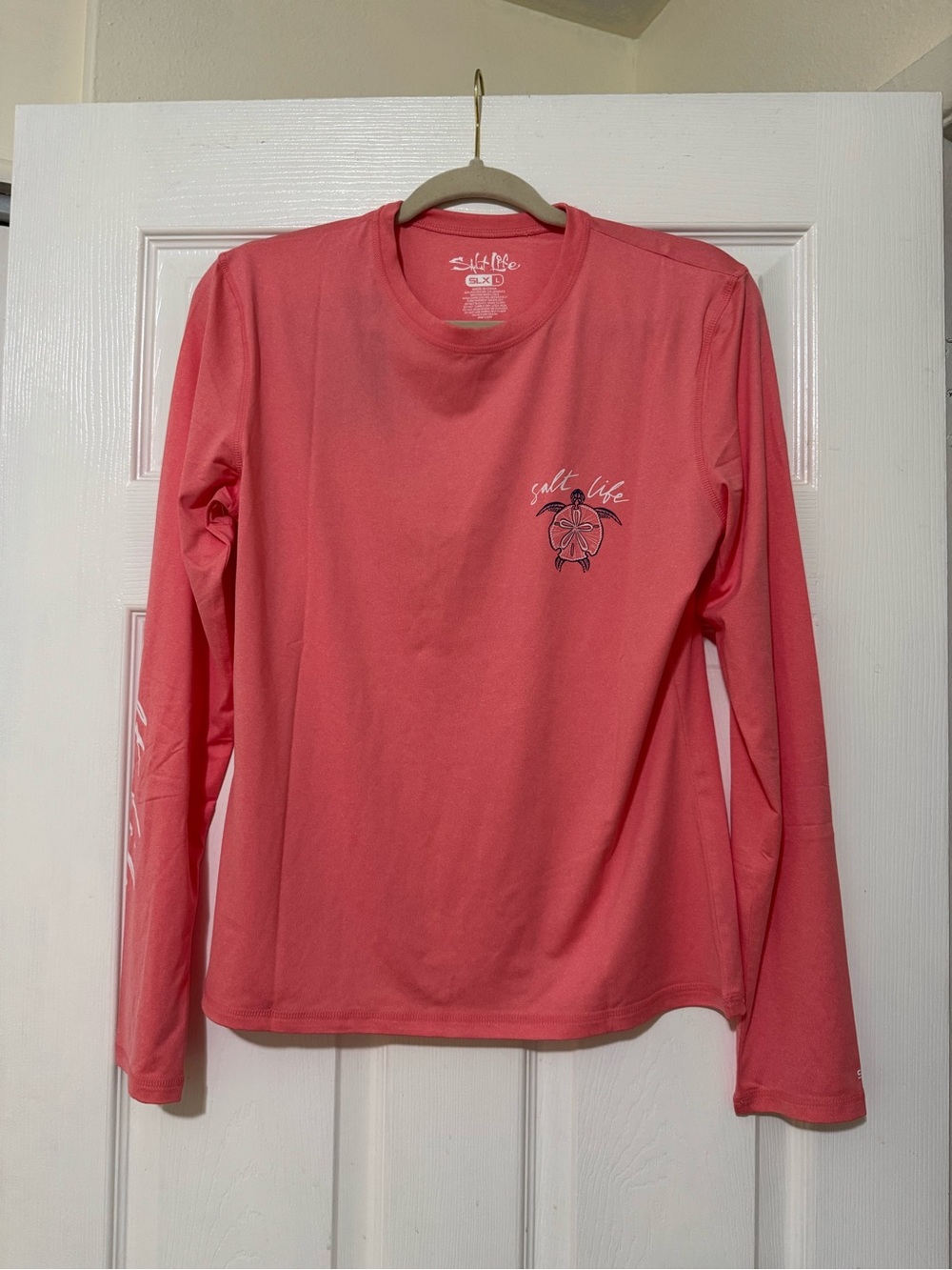 NWT Salt Life SLX Long Sleeve Top